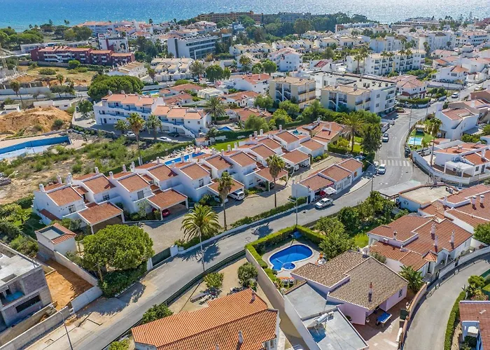 Bolina By 알부페이라