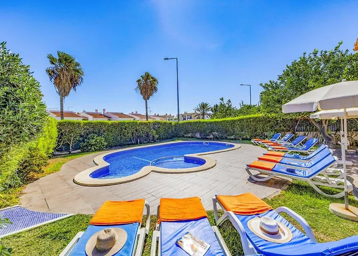 Bolina By 알부페이라